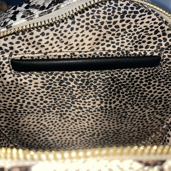 Snakeskin purse - Picture 8 of 8